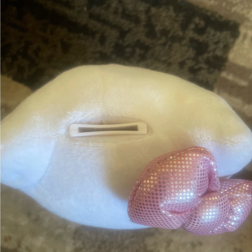 Hello kitty plush coin bank - Picture 2 of 4